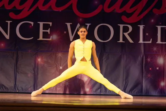 Creativo Dance Studios Picture 1