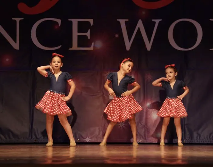 Creativo Dance Studios Picture 3