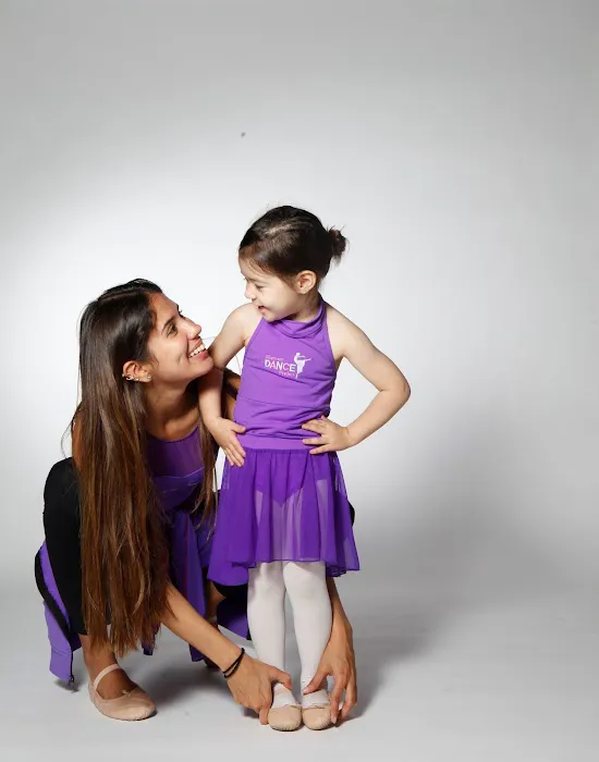 Pinecrest Dance Project Picture 9