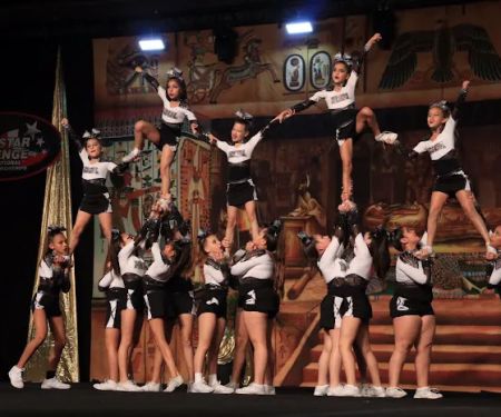 IDOL Cheer