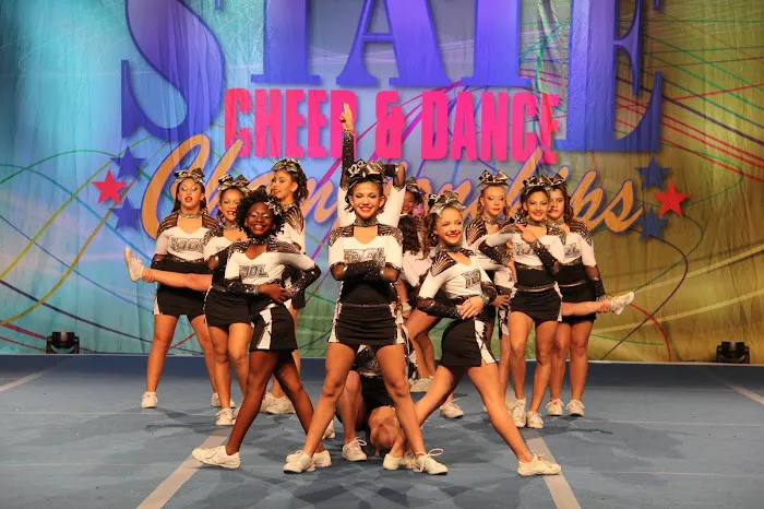IDOL Cheer Picture 9