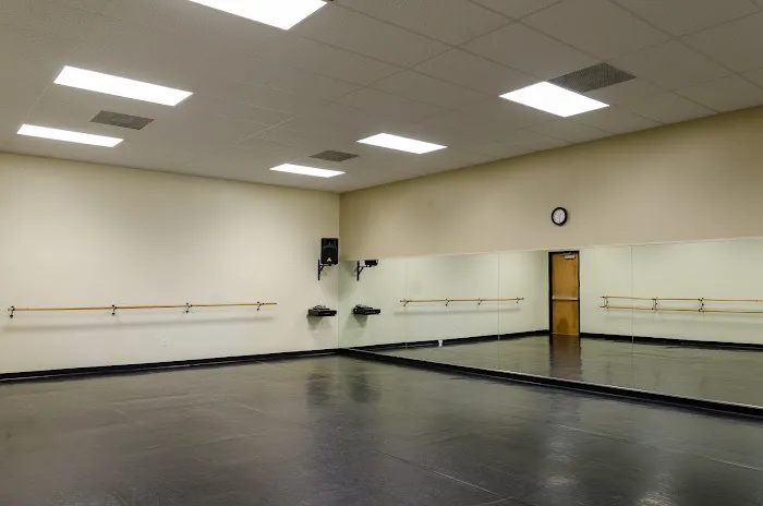 Miami Dance and Music Academy Picture 4