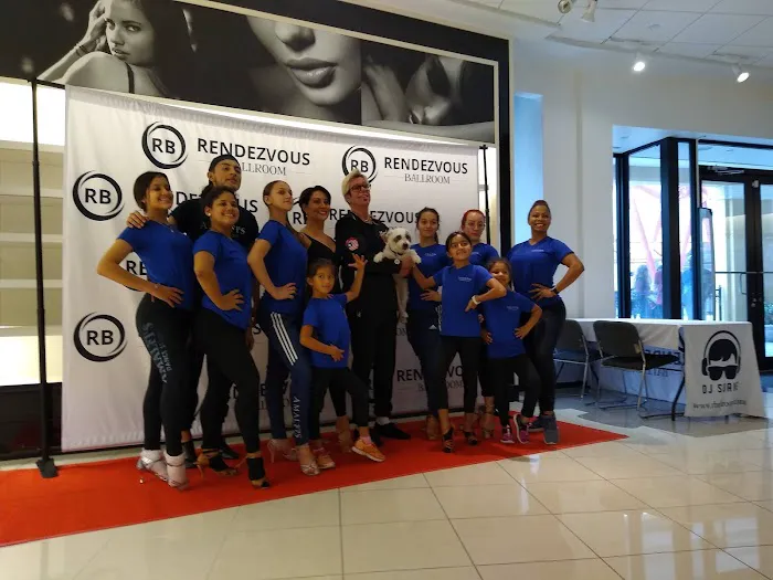 International Dance Studio Picture 5