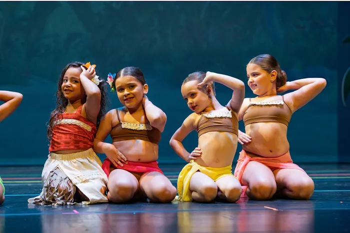 Artistic Dance Center - North Studio (Doral) Picture 4