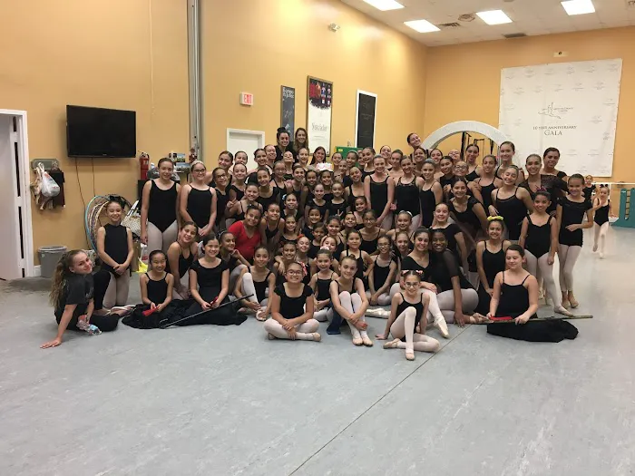 Artistic Dance Center - North Studio (Doral) Picture 8