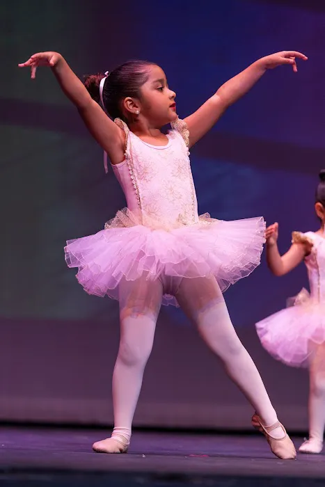 Gitanillas Dance Studio Picture 4