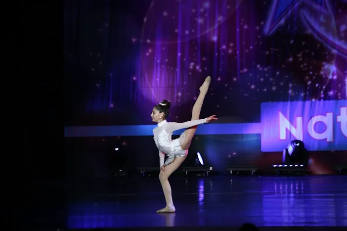 Pilares Dance Co Inc. Picture 9