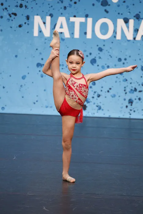 Pilares Dance Co Inc. Picture 7