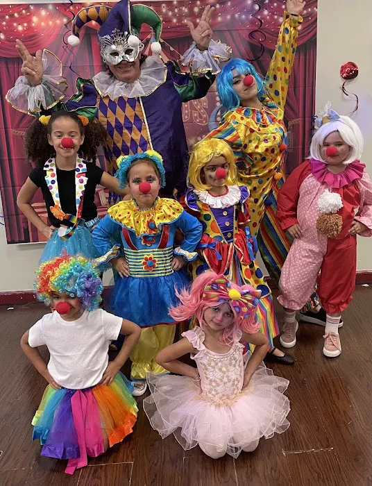 GiGi's Dance Academy Picture 5