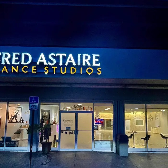 Fred Astaire Dance Studios - Pinecrest Picture 10