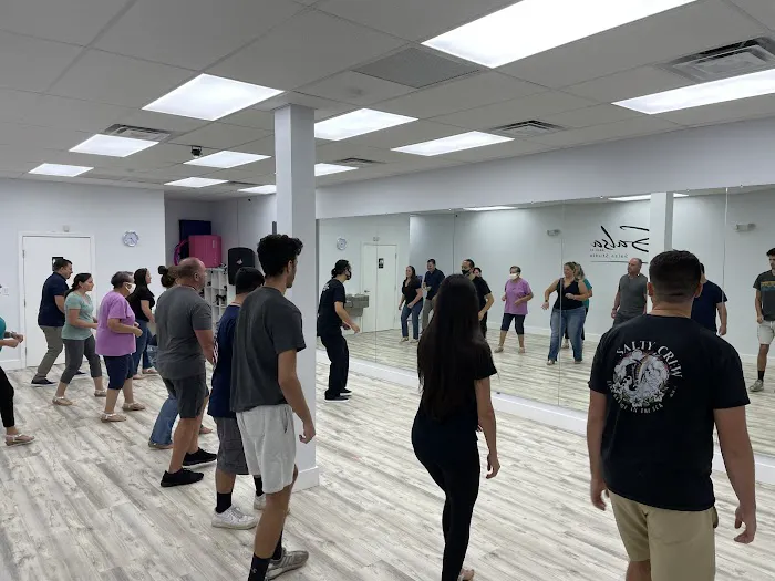 Salsa 88th St Studio Picture 6