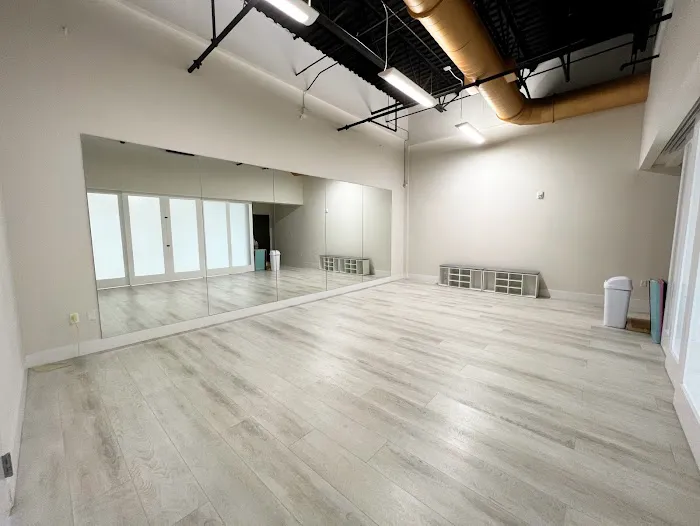 Karibe Dance Studio Picture 1