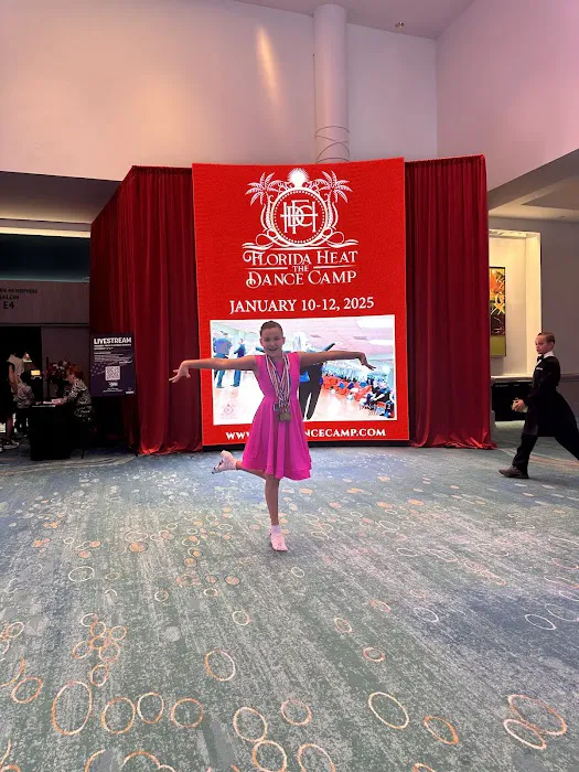 Dolce Vita Dance Studio Miami Picture 10