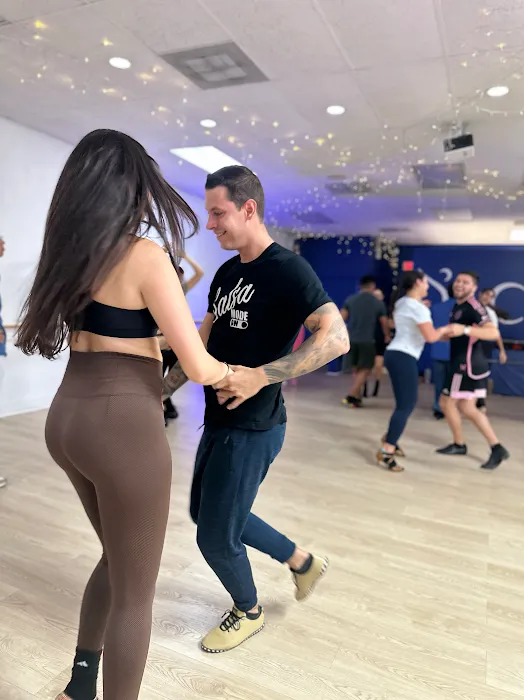 Salsa in Miami Picture 10
