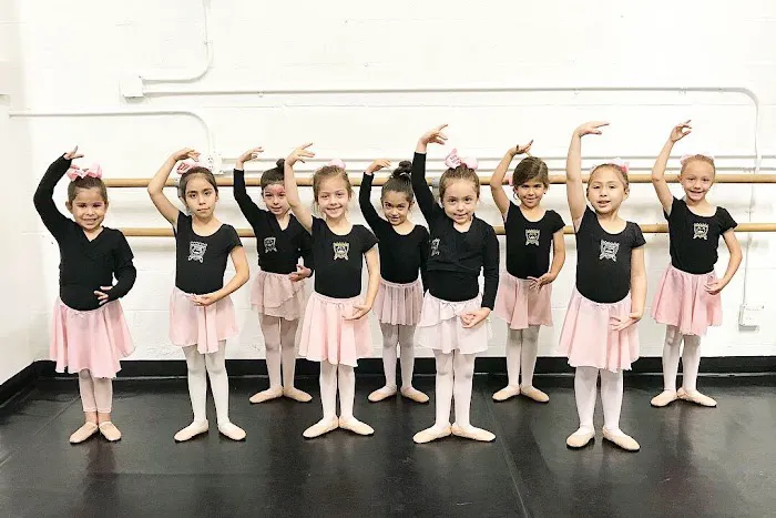 JCS Ballet Academy Picture 2