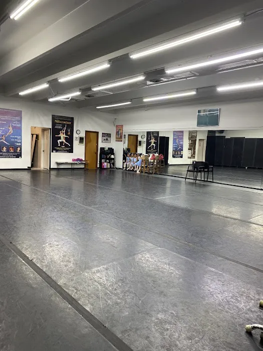 Ballet Etudes Picture 2