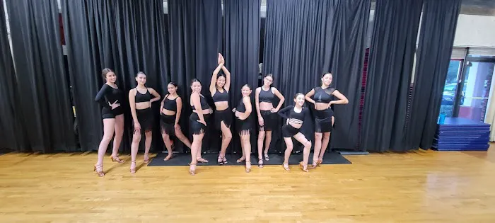 Motiv8 Dance Movement Picture 3