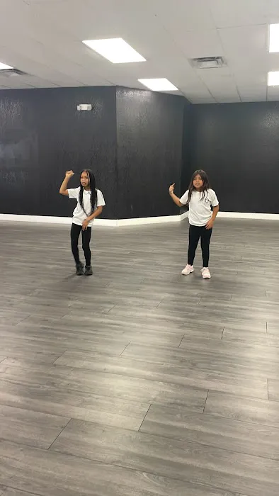 Ebac Dance Academy Picture 4