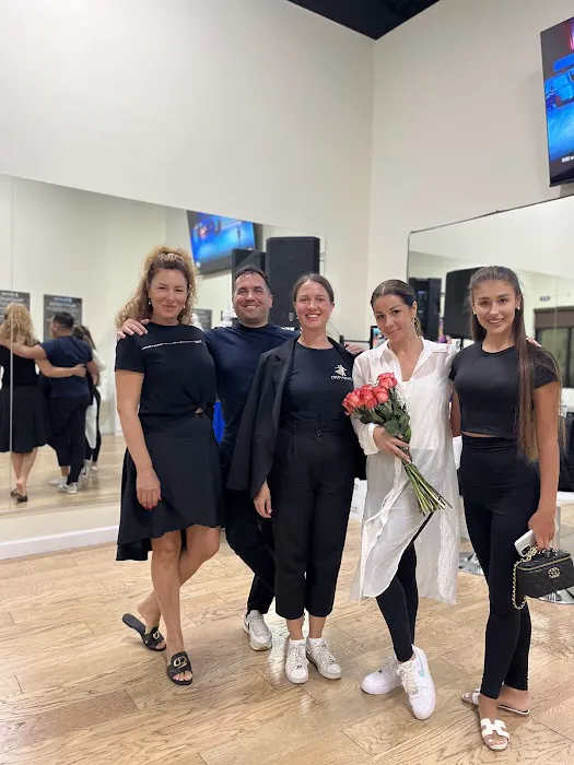 Fred Astaire Dance Studios - Hallandale Beach Picture 10