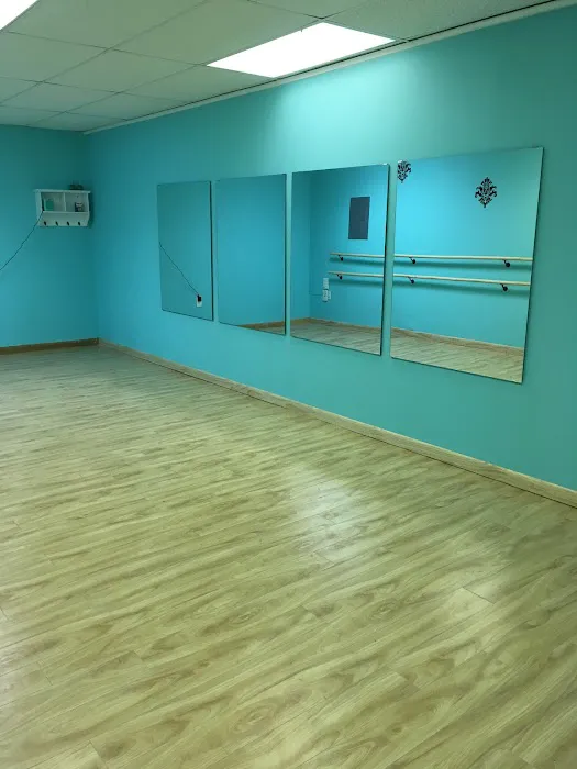 PULSE Dance Company Picture 10