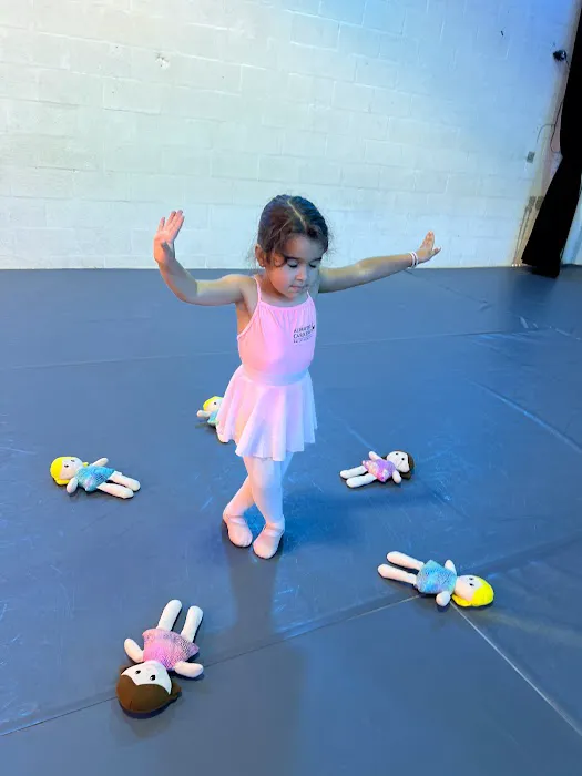 Alihaydee Carreño Ballet School Picture 10