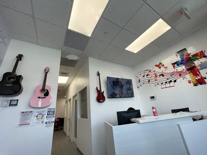 Leclu Music & Art School Picture 3