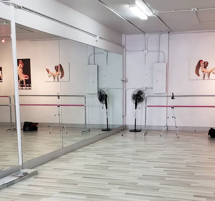 YC DANCE STUDIO Picture 6