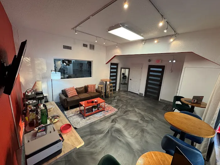 Red Dot Studios Picture 2