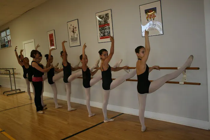 Donna Lee Studio of Dance Picture 4