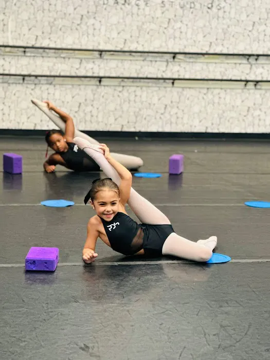 Paramount Dance Studios Picture 6