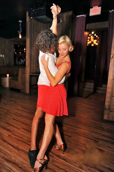 Latin Dance Movement Picture 10