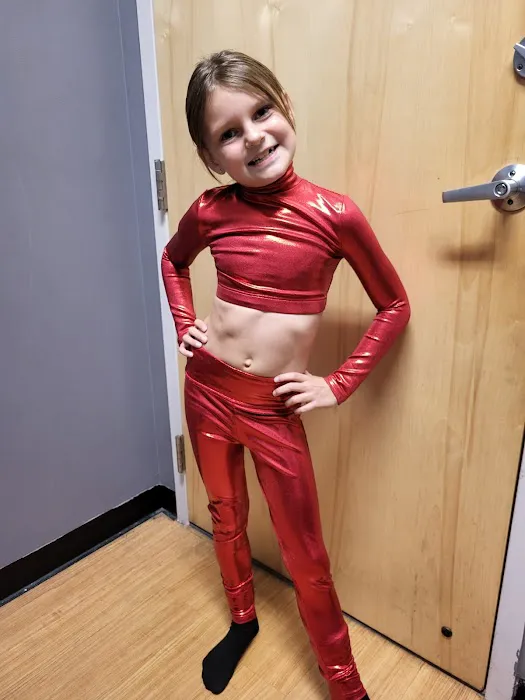 Dancer's Gallery Picture 8