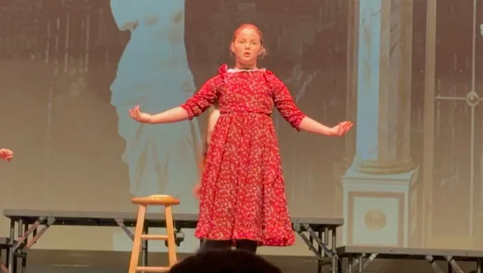 Broadway Kids Studio Picture 4