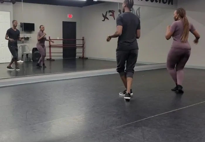 Salsa Ninja Dance Academy Picture 3