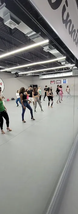 Salsa Ninja Dance Academy Picture 1
