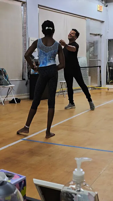 Nonstop Dance Company Picture 9