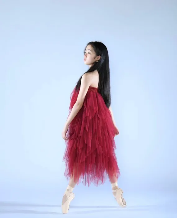 Ballet Elite Dance Studio - Dance Classes Picture 2