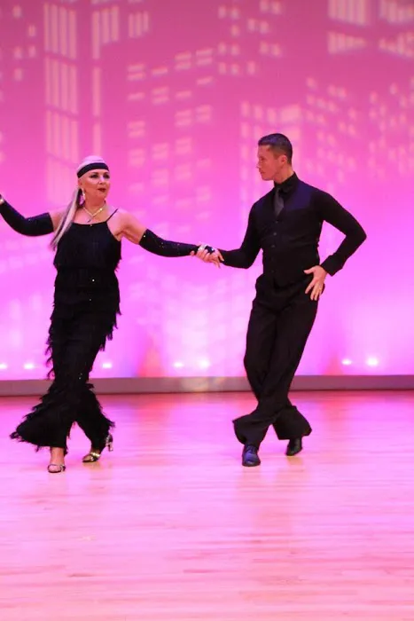 FRED ASTAIRE DANCE STUDIO Picture 3