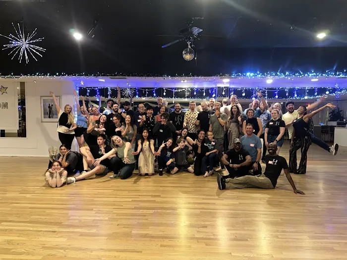 SoFlo Westie - WCS Dance Lessons Picture 4