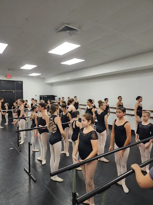Creative Heart Dance Studio Picture 1