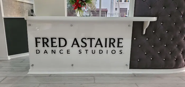 Fred Astaire Dance Studios Picture 10