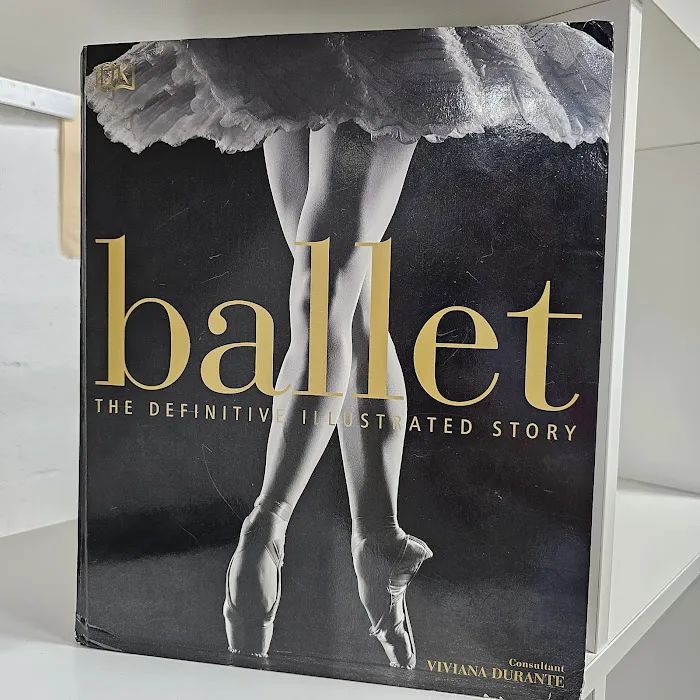 Tiara ballet studio Picture 3