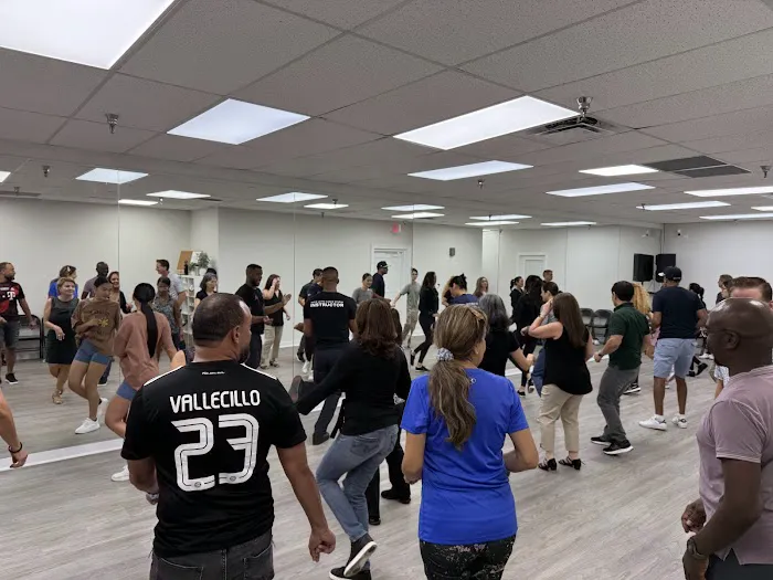 Boca Latin Dance Studio Picture 2