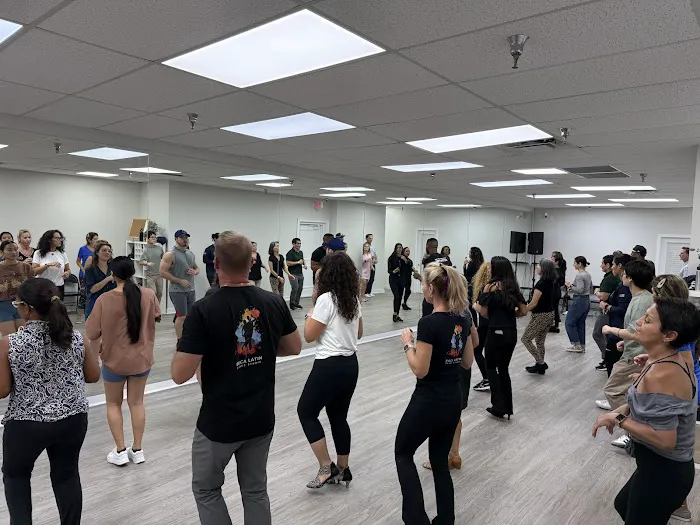 Boca Latin Dance Studio Picture 6