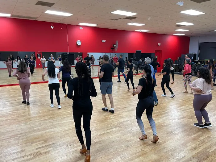 Boca Latin Dance Studio Picture 4