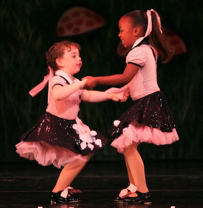 Southern Dance Theatre Picture 2