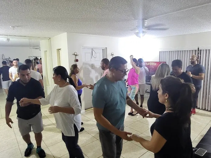 Easy Latin Dance Picture 4
