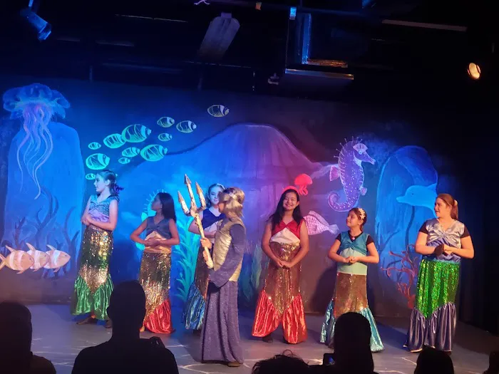 Cast Theatre Co Picture 7