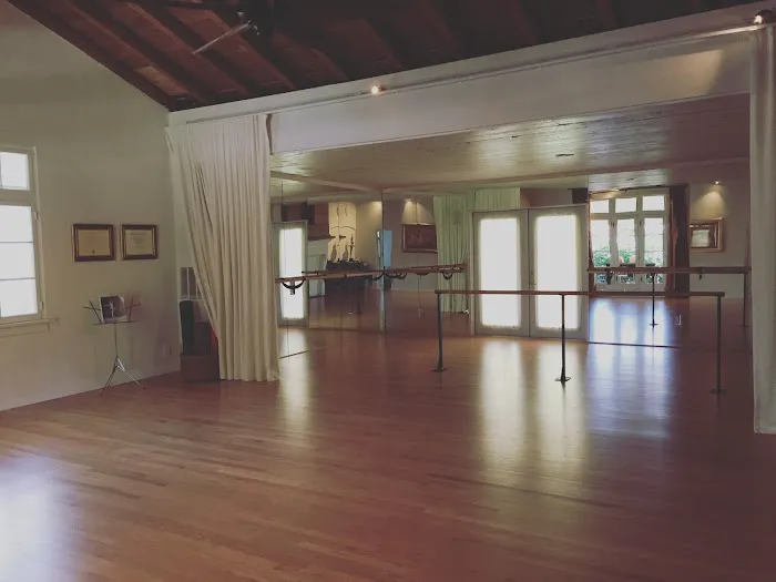 Ballet Florida Picture 2