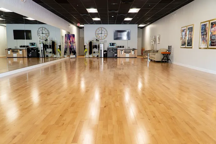 Fred Astaire Dance Studios - Palm Beach Gardens Picture 2